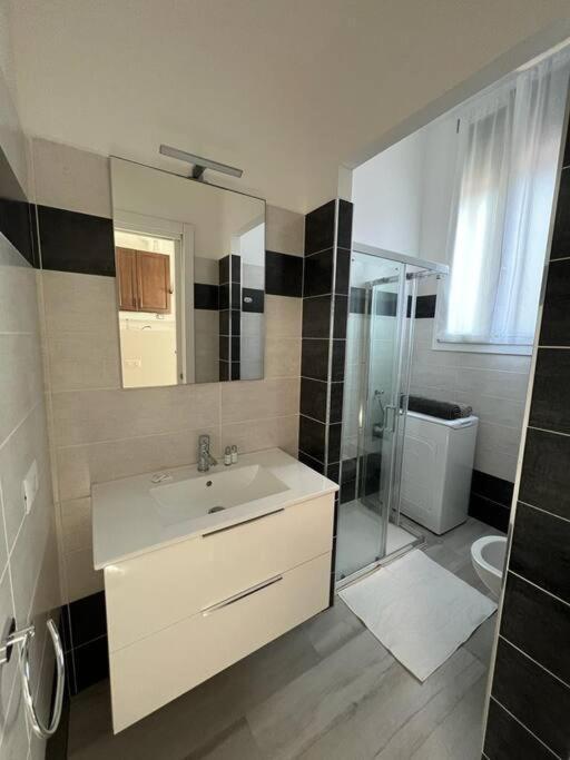 Appartamento Nuovo Vicino Milano 브레쏘 외부 사진